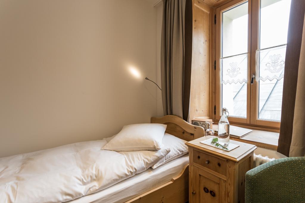 Meisser Hotel "Superior" Гуарда Екстериор снимка